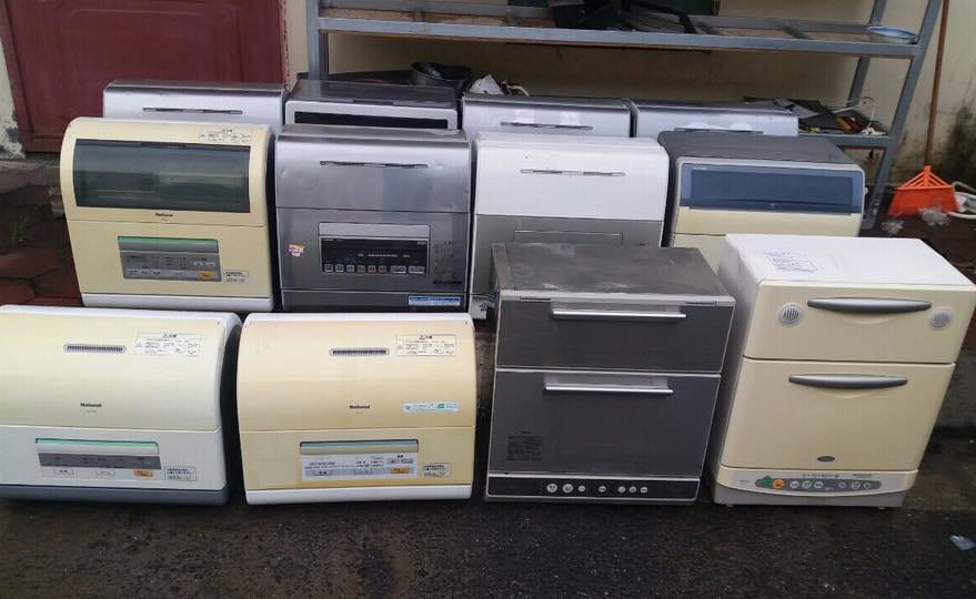 giá máy rửa bát nhật