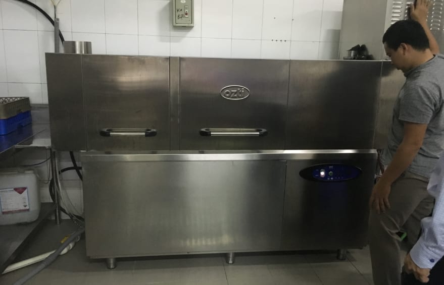 máy rửa bát cho nhà hàng